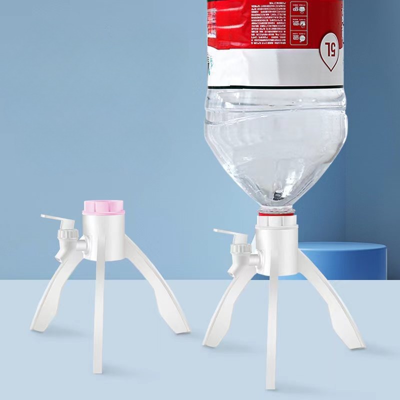 Home Office Tech Gadgets - 水コンテナスタンド反転ボトルウォータートライアングルブラケット安定デザインホーム/オフィス用のハンズフリーの水リフィルガジェット