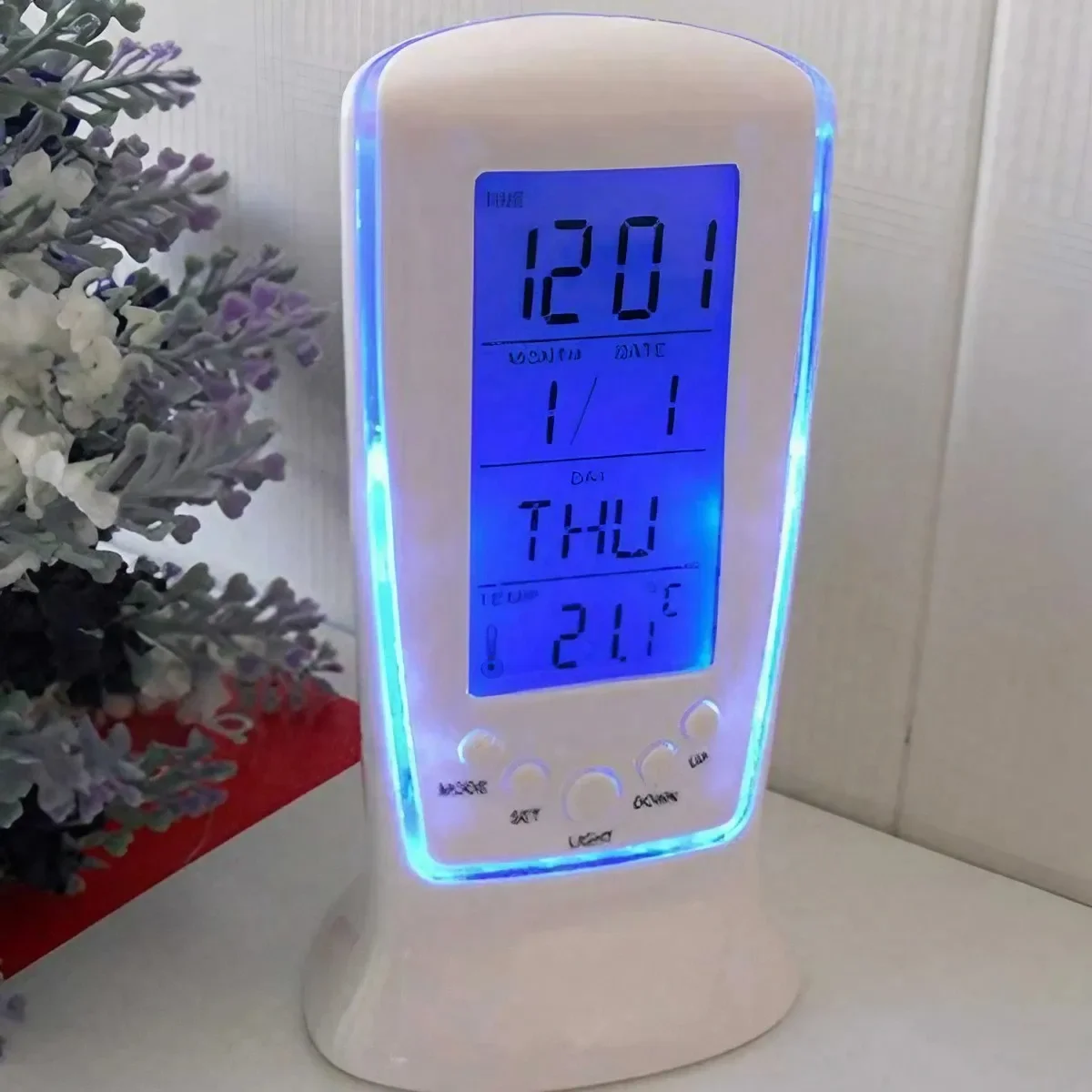 多機能卓上カレンダー時計、デジタルLED、ベッドサイド温度、 - Office Tech Gadgets のレビューと価格